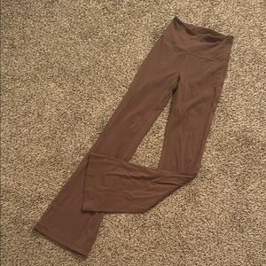 Lululemon ✨ Brown High-Waisted Yoga Pants
